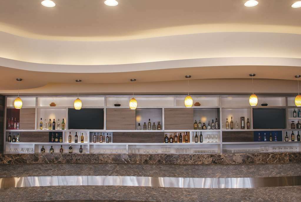 Hilton Garden Inn Leon Poliforum Restaurang bild